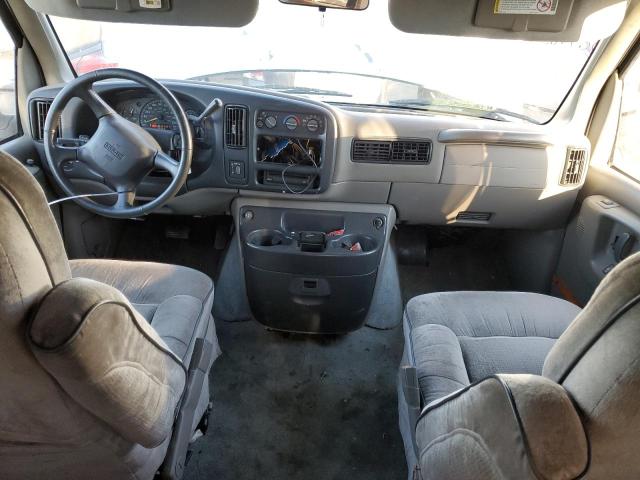 2000 GMC Savana - Image 8