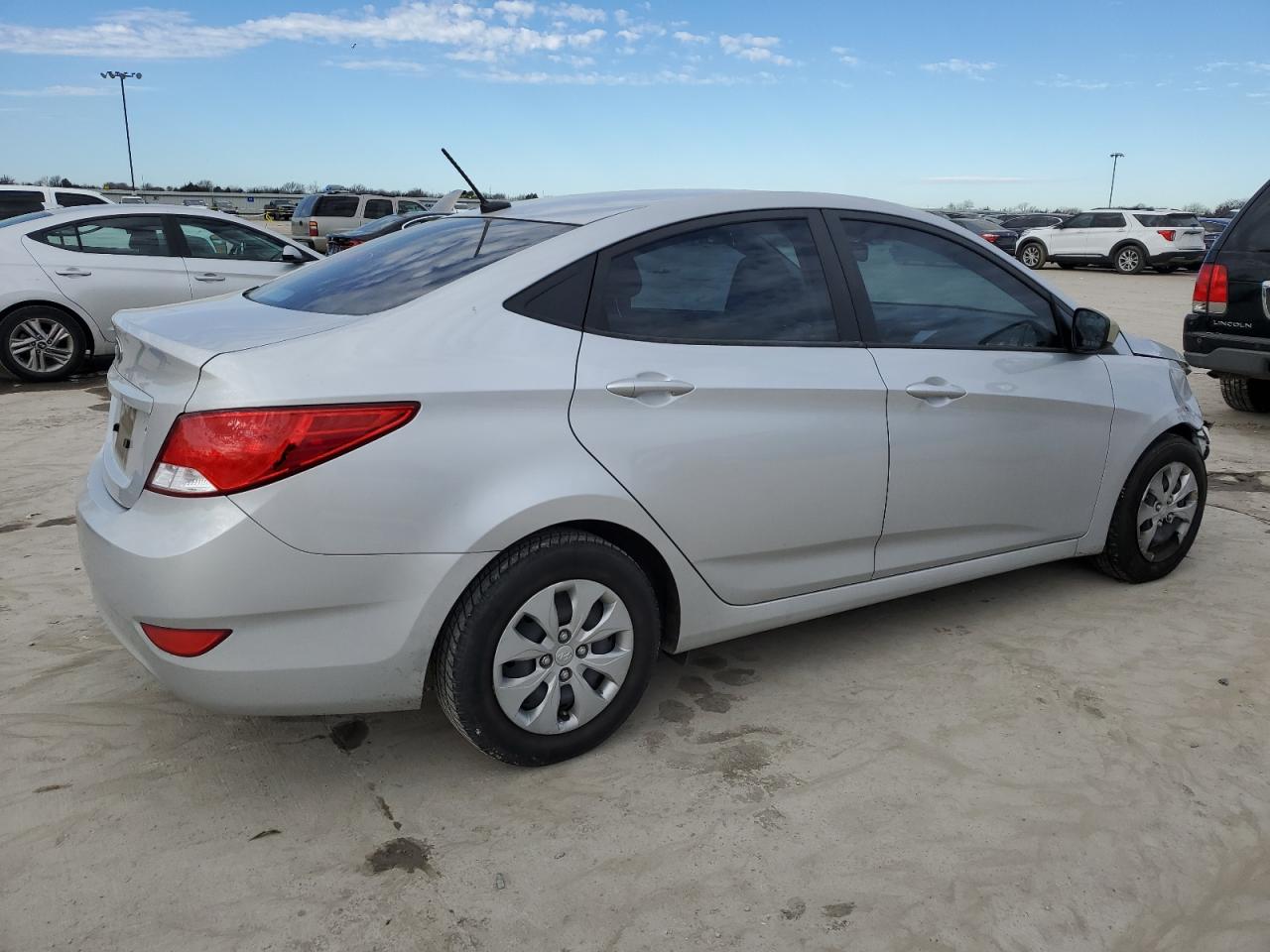 2016 Hyundai Accent Se vin: KMHCT4AE2GU160028