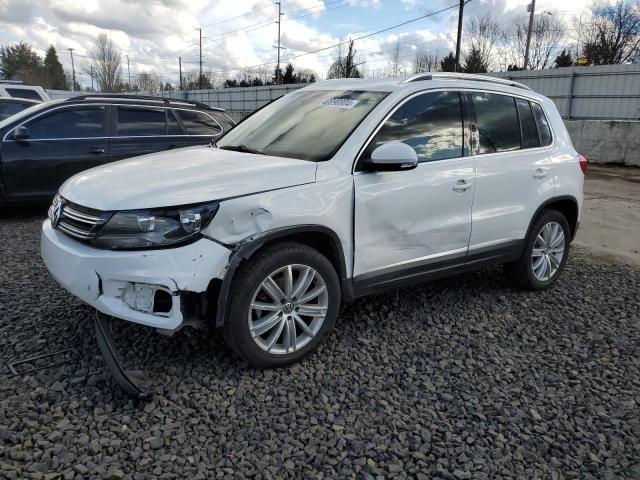 Lot #2407148169 2013 VOLKSWAGEN TIGUAN S salvage car