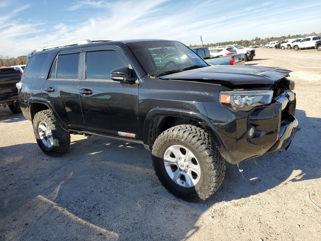 JTEZU5JRXH5160869 2017 Toyota 4Runner Sr5