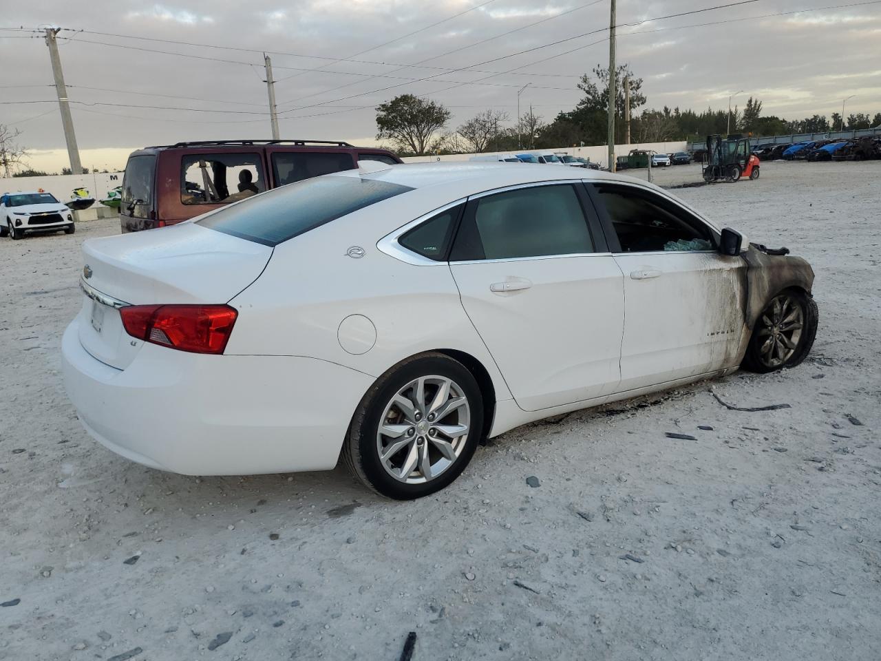 2G1105S30J9132006 2018 Chevrolet Impala Lt