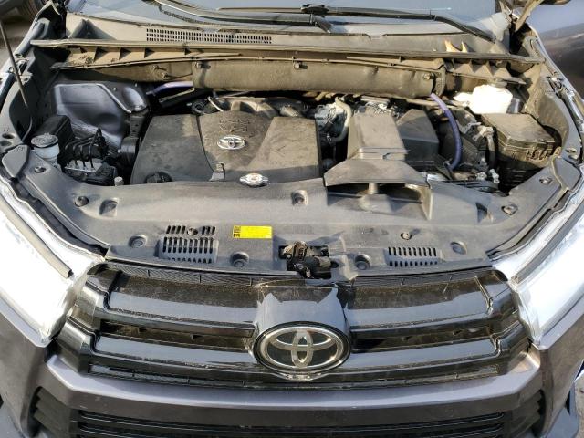 VIN 5TDJZRFH6KS706322 2019 Toyota Highlander, SE no.11