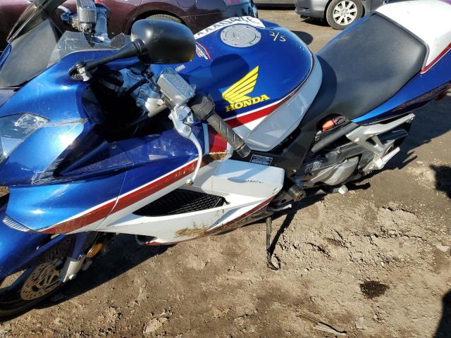 2007 HONDA VFR800 JH2RC46687M900169