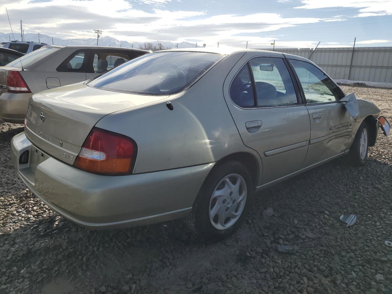 1N4DL01D8XC119276 1999 Nissan Altima Xe