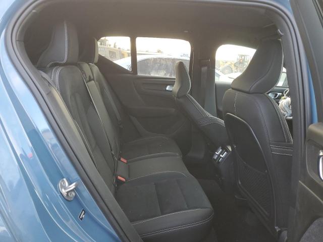 2023 VOLVO XC40 RECHA YV4ED3UM1P2040592