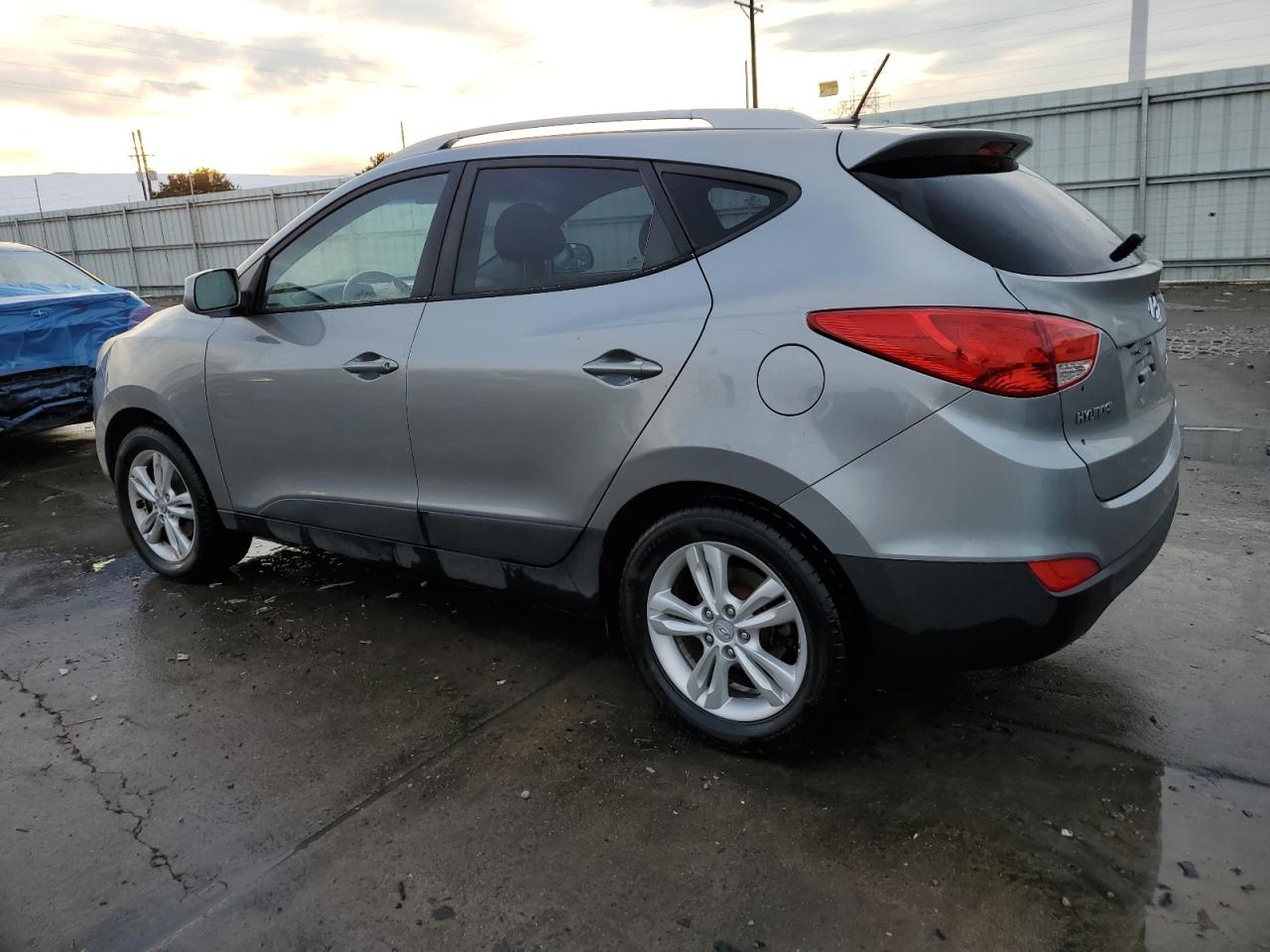 KM8JUCAC7AU022277 2010 Hyundai Tucson Gls