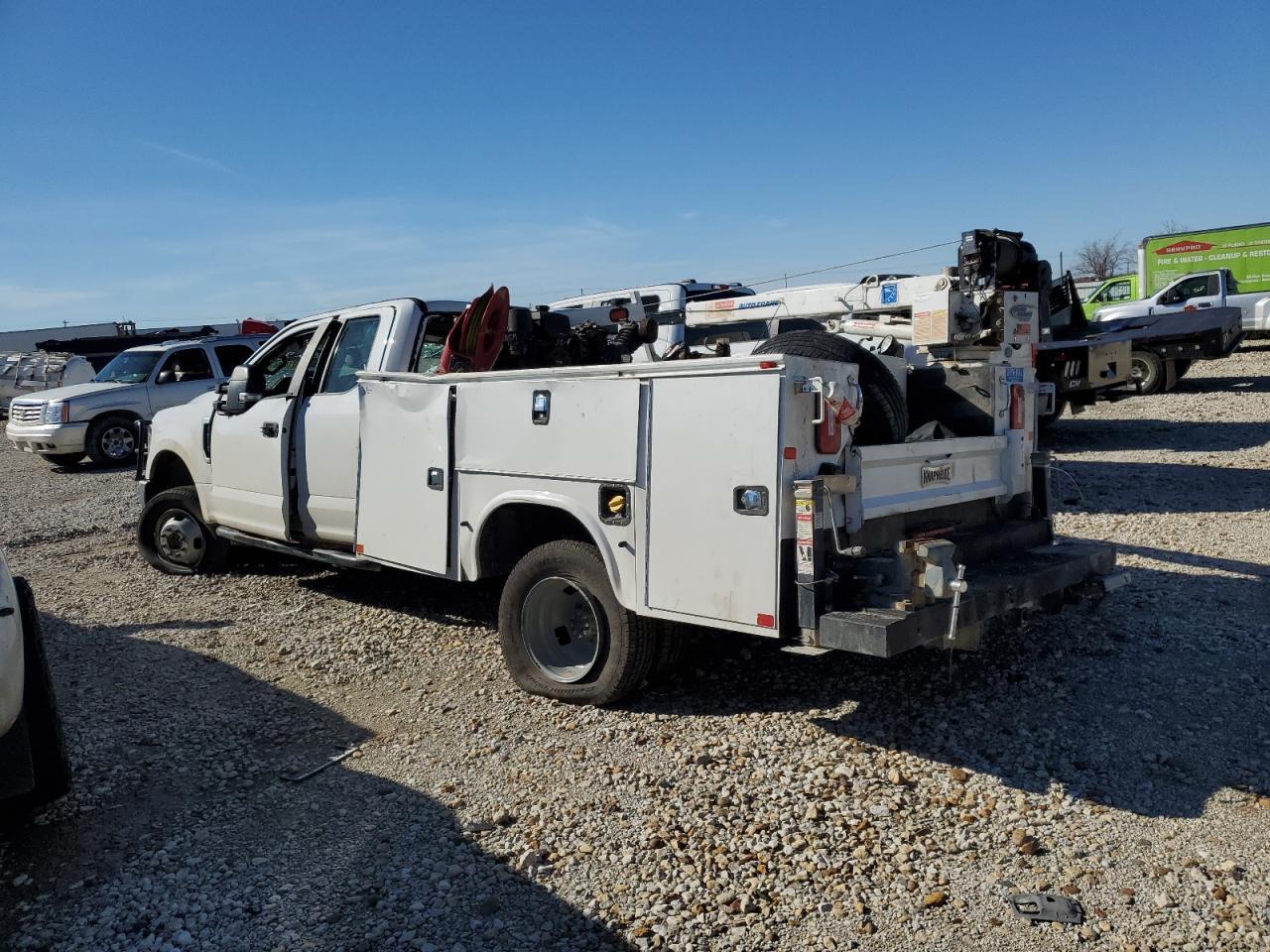 VIN: 1FD8X3H60KED03502 2019 FORD F350