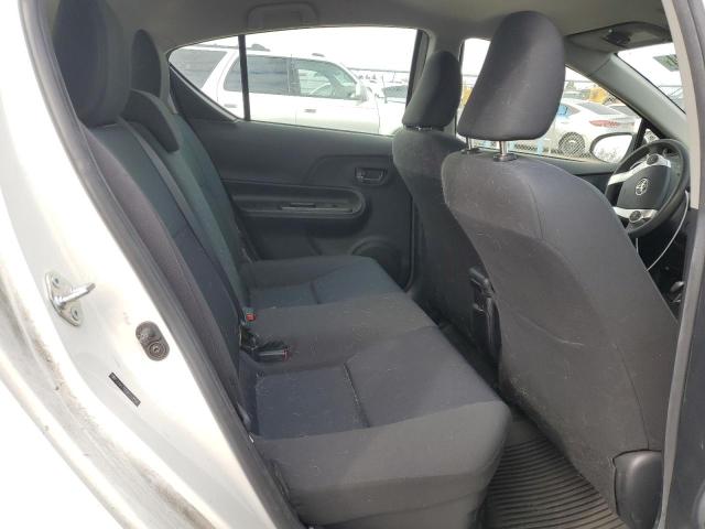 2016 TOYOTA PRIUS C JTDKDTB39G1138582