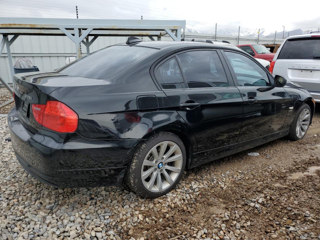 WBAPK7C5XBA463993 2011 BMW 328 Xi