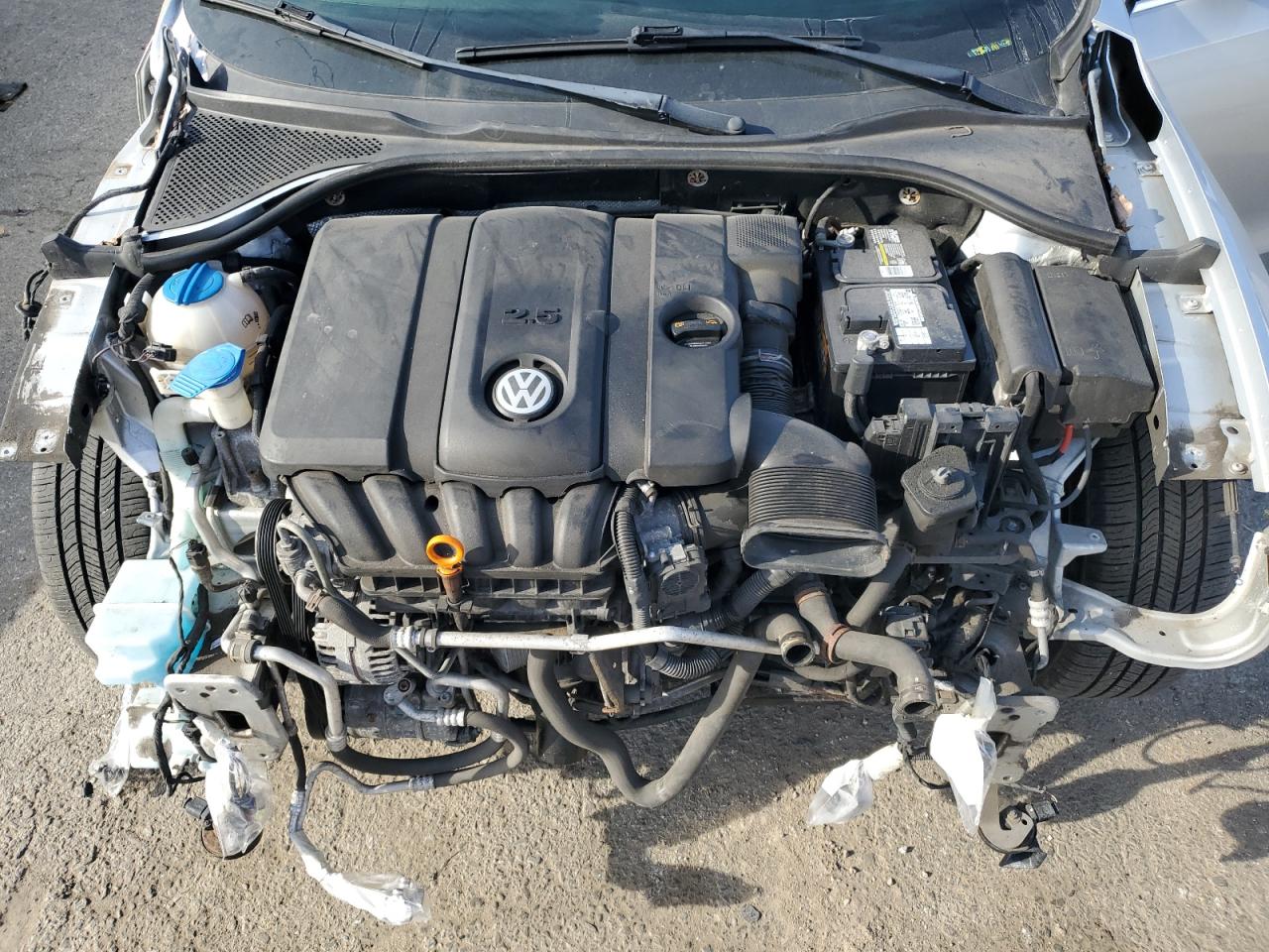 1VWBP7A36CC104188 2012 Volkswagen Passat Se