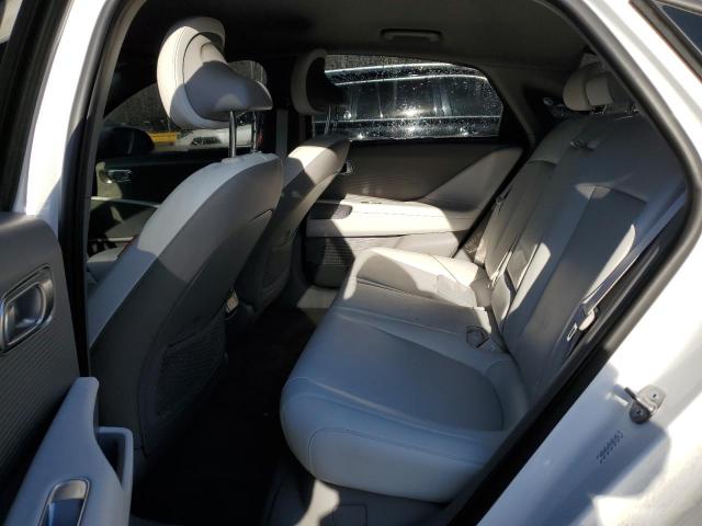 2023 HYUNDAI IONIQ 6 SE - KMHM34AA7PA021936