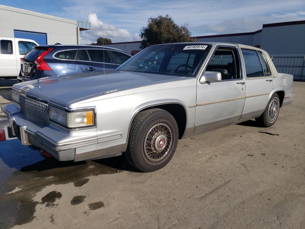 1G6CB5156J4343925 1988 Cadillac Fleetwood Delegance