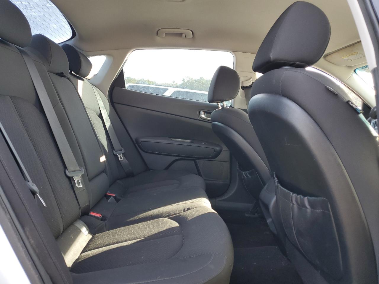 5XXGT4L38GG062659 2016 Kia Optima Lx