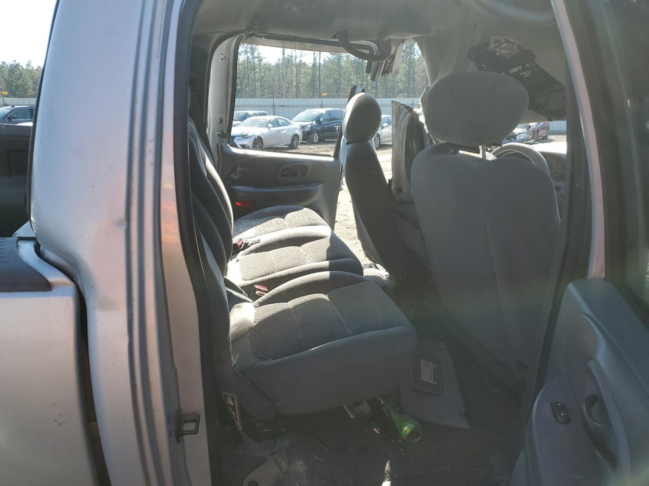 1FTRW07652KD27484 2002 Ford F150 Supercrew