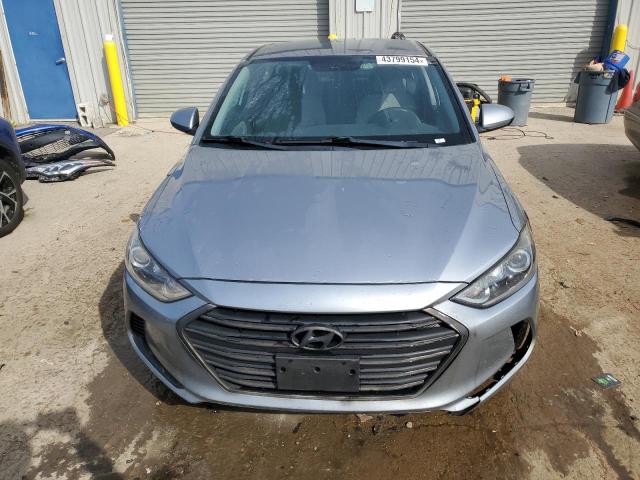 2017 HYUNDAI ELANTRA SE - 5NPD74LF4HH102131