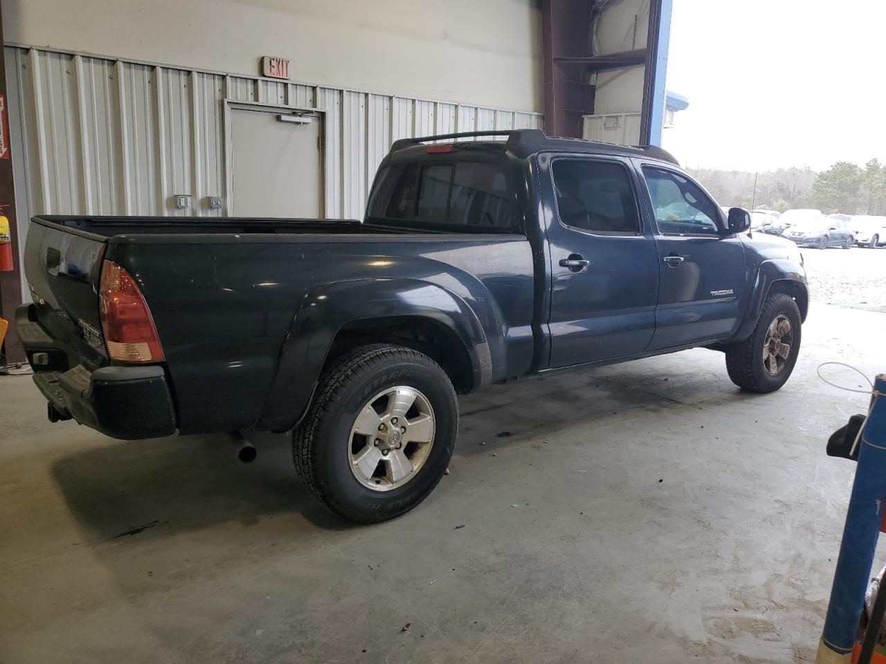 Lot #2353589114 2005 TOYOTA TACOMA DOU