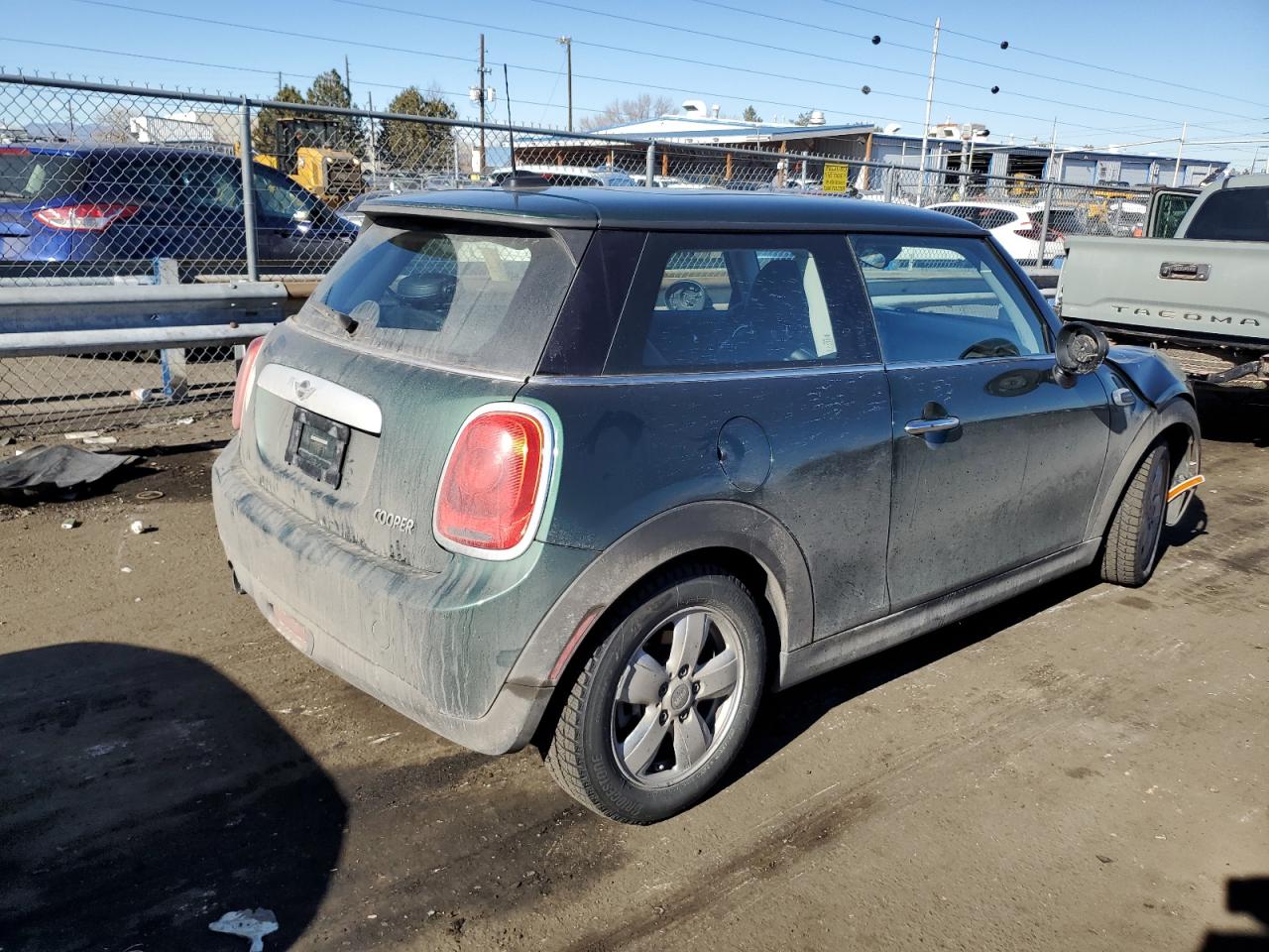 2014 Mini Cooper vin: WMWXM5C59ET934698