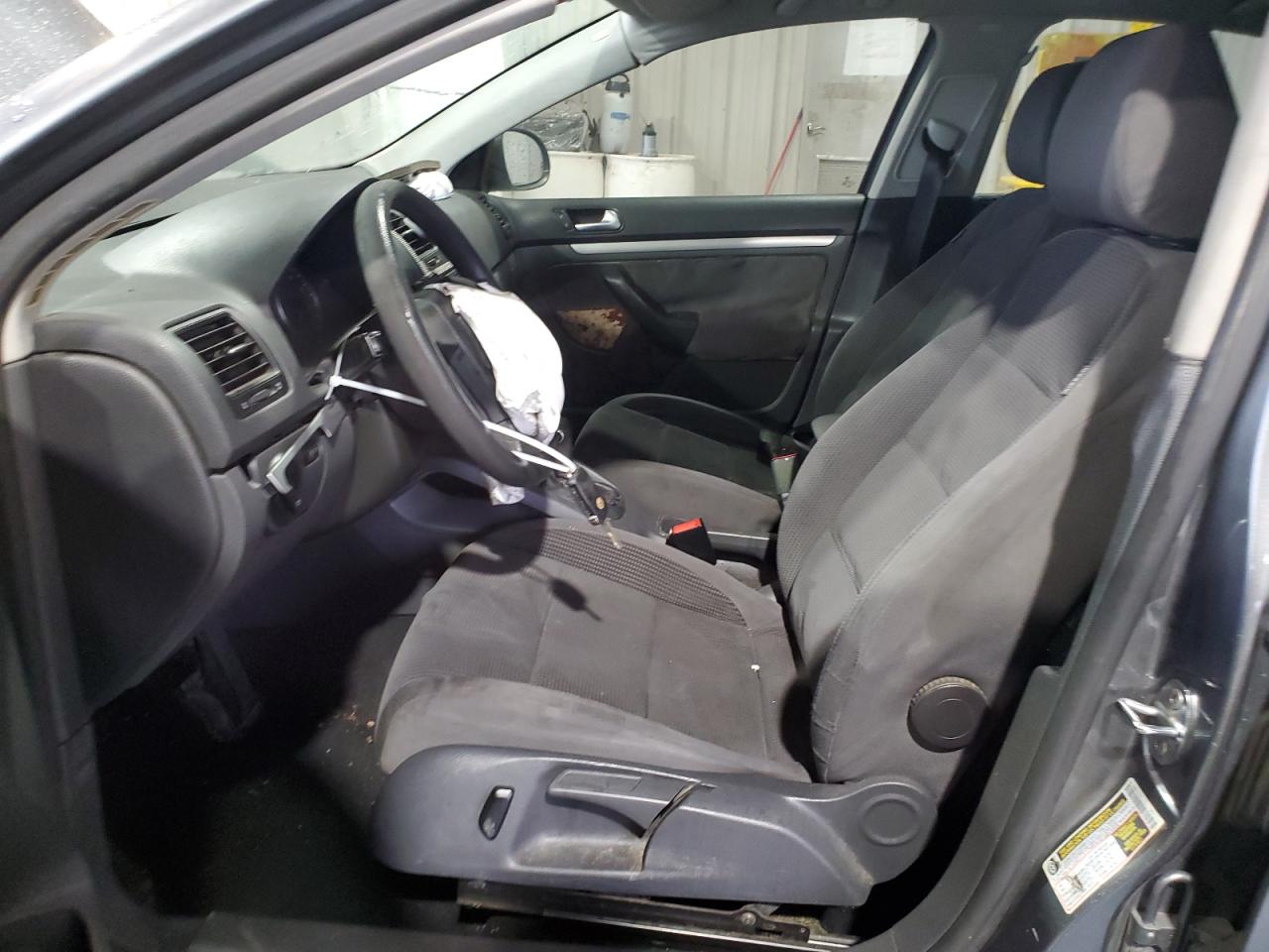 3VWJM71K39M128015 2009 Volkswagen Jetta S