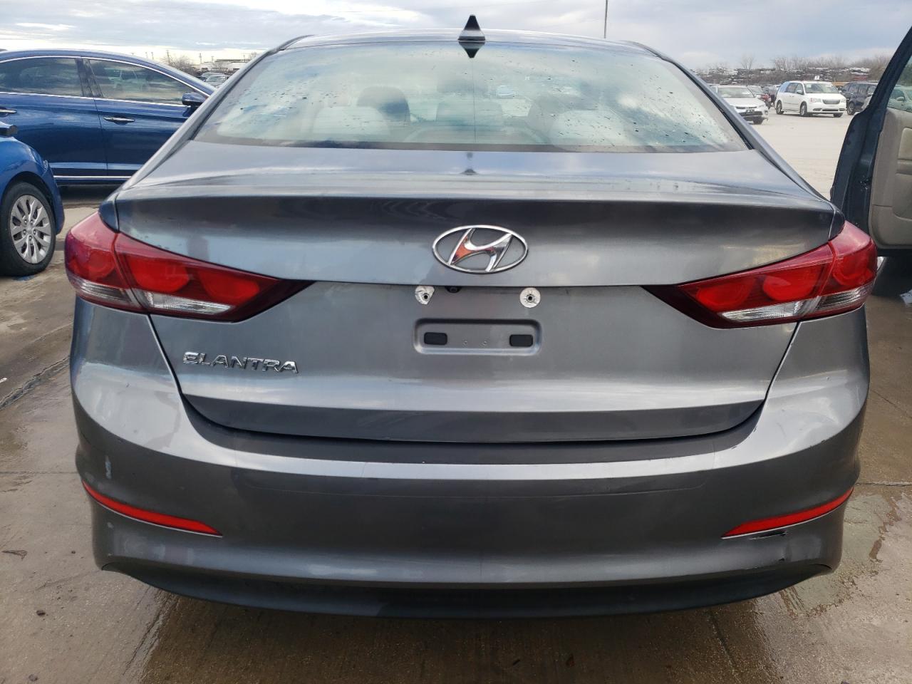 2018 Hyundai Elantra Sel vin: 5NPD84LF3JH270880