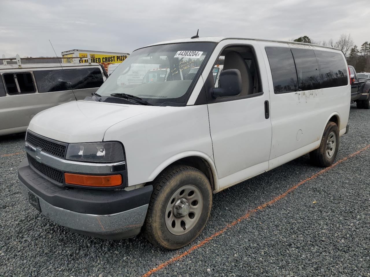 1GBSGCF42E1196383 2014 Chevrolet Express G1500 Lt