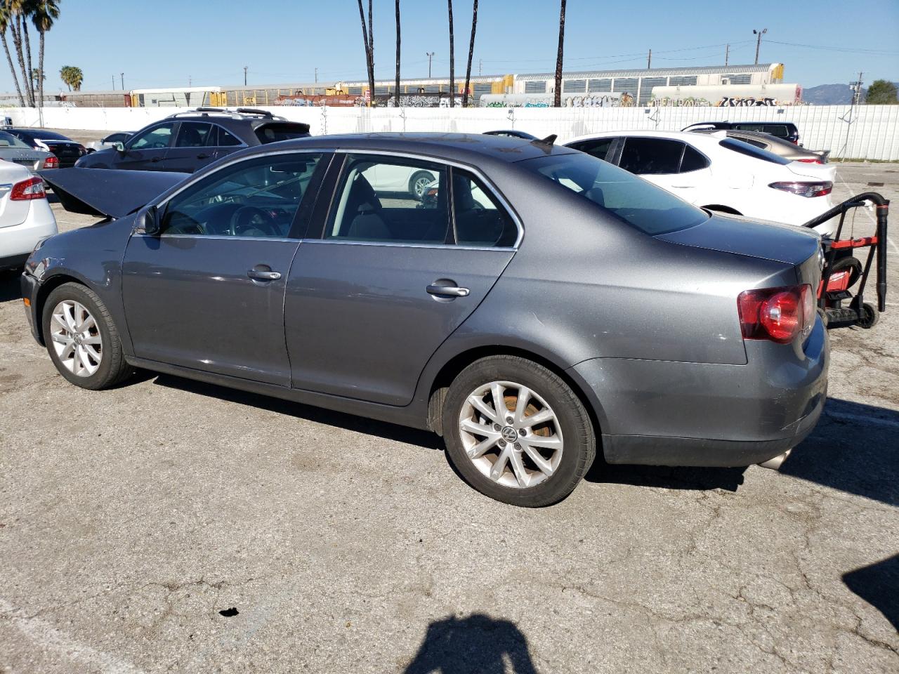 3VWRZ7AJ5AM057058 2010 Volkswagen Jetta Se