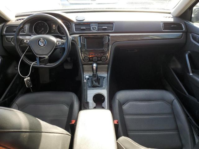 2017 VOLKSWAGEN PASSAT SE 1VWGT7A32HC009989