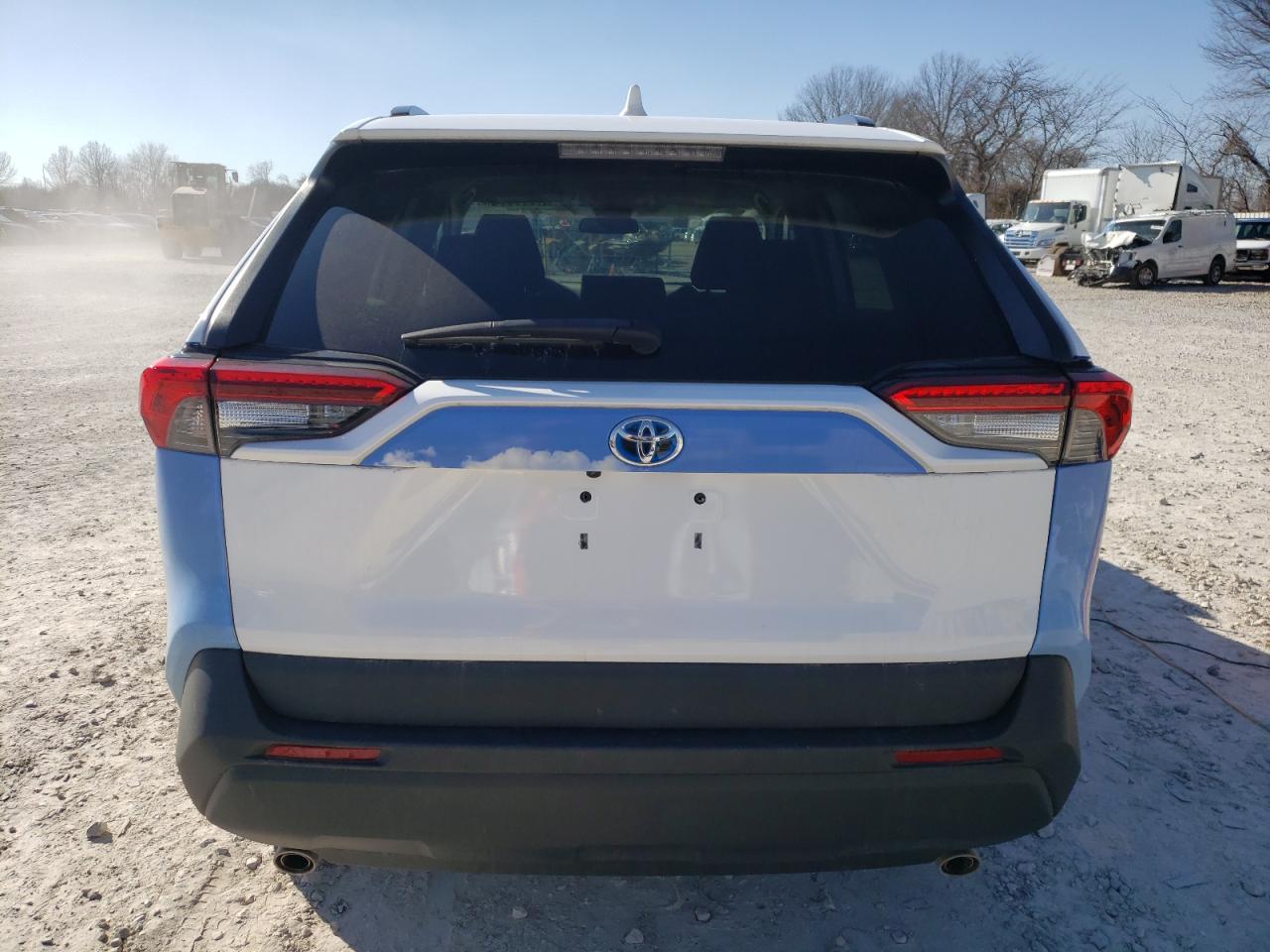 2T3L6RFV7MW005409 2021 Toyota Rav4 Le