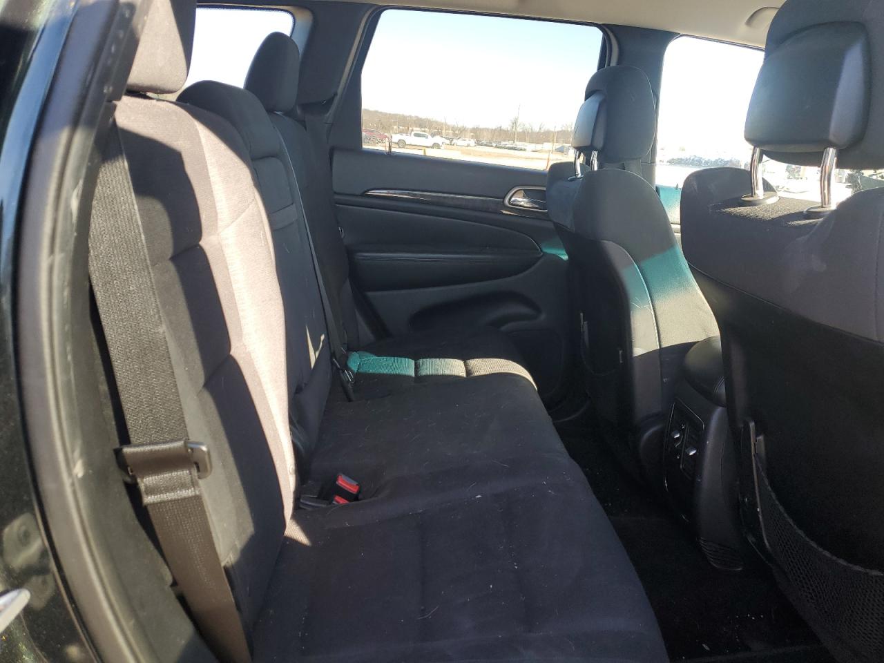 1C4RJEAG5CC229323 2012 Jeep Grand Cherokee Laredo