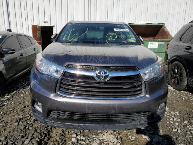 VIN JTMBFREV1JD251071 2018 Toyota RAV4, LE no.5