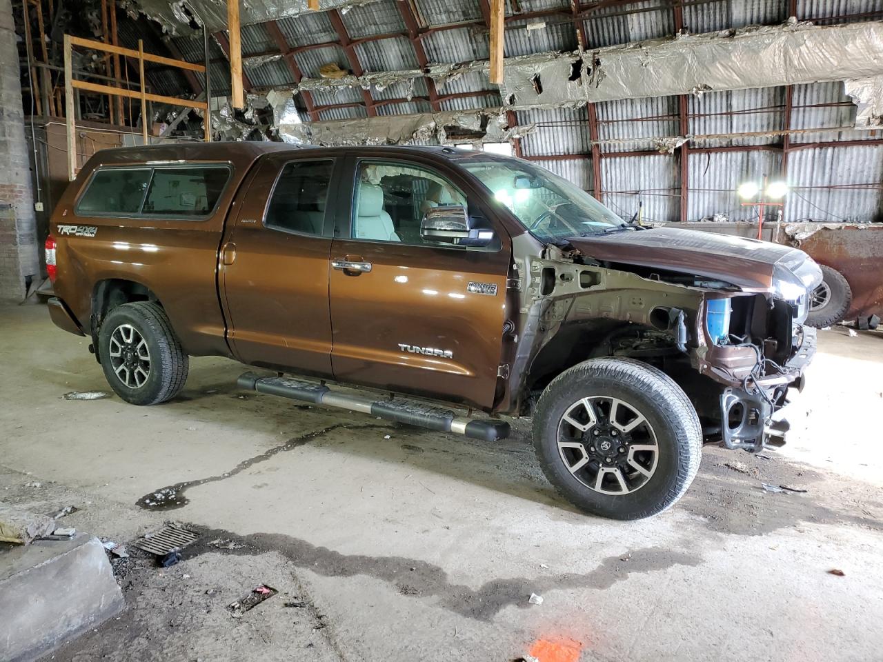 5TFBY5F15HX662772 2017 Toyota Tundra Double Cab Limited