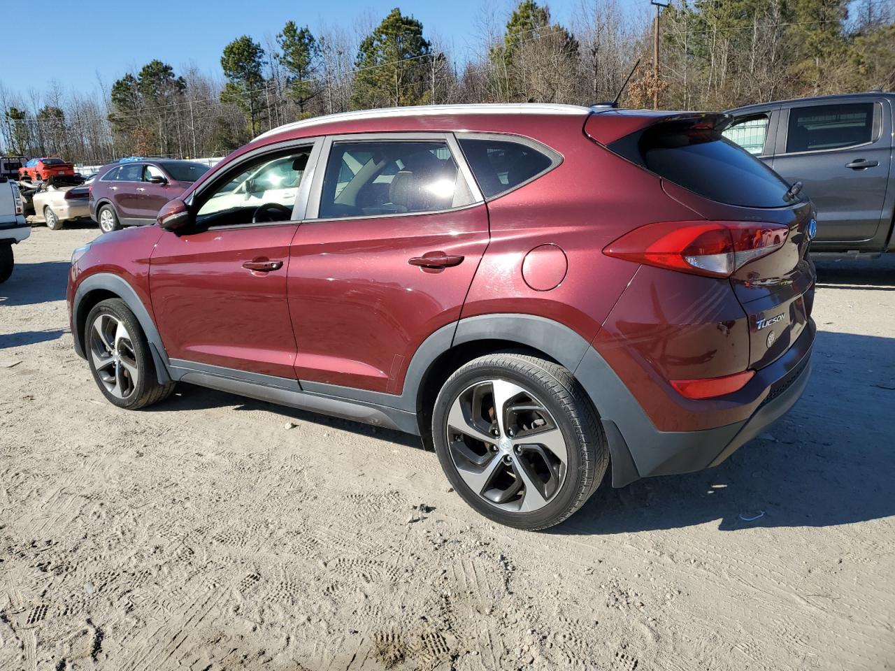 2016 Hyundai Tucson Limited vin: KM8J33A22GU112990