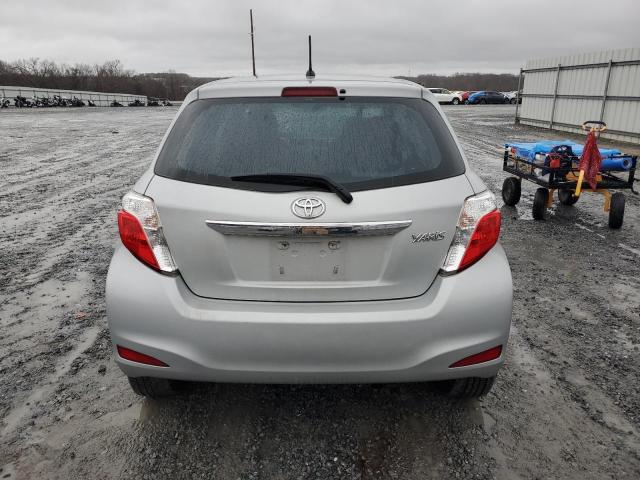 2012 Toyota Yaris - Image 6
