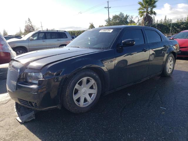 Lot #2423059758 2005 CHRYSLER 300 TOURIN salvage car