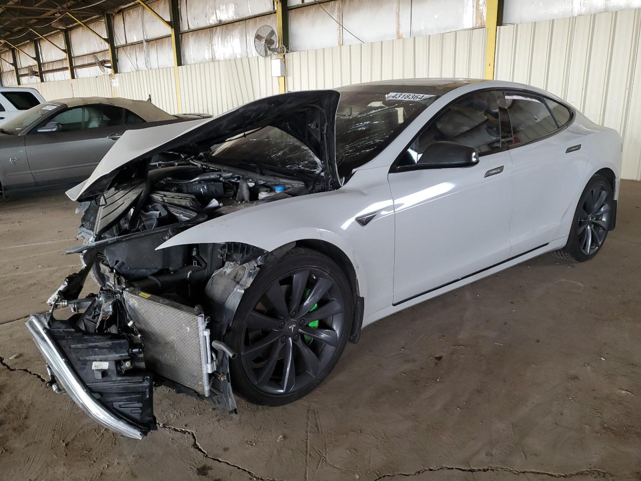 2016 Tesla Model S vin: 5YJSA1E15GF157967