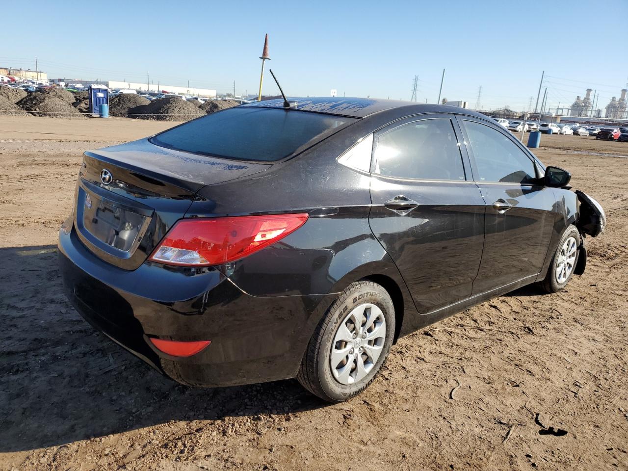 KMHCT4AE0HU328153 2017 Hyundai Accent Se