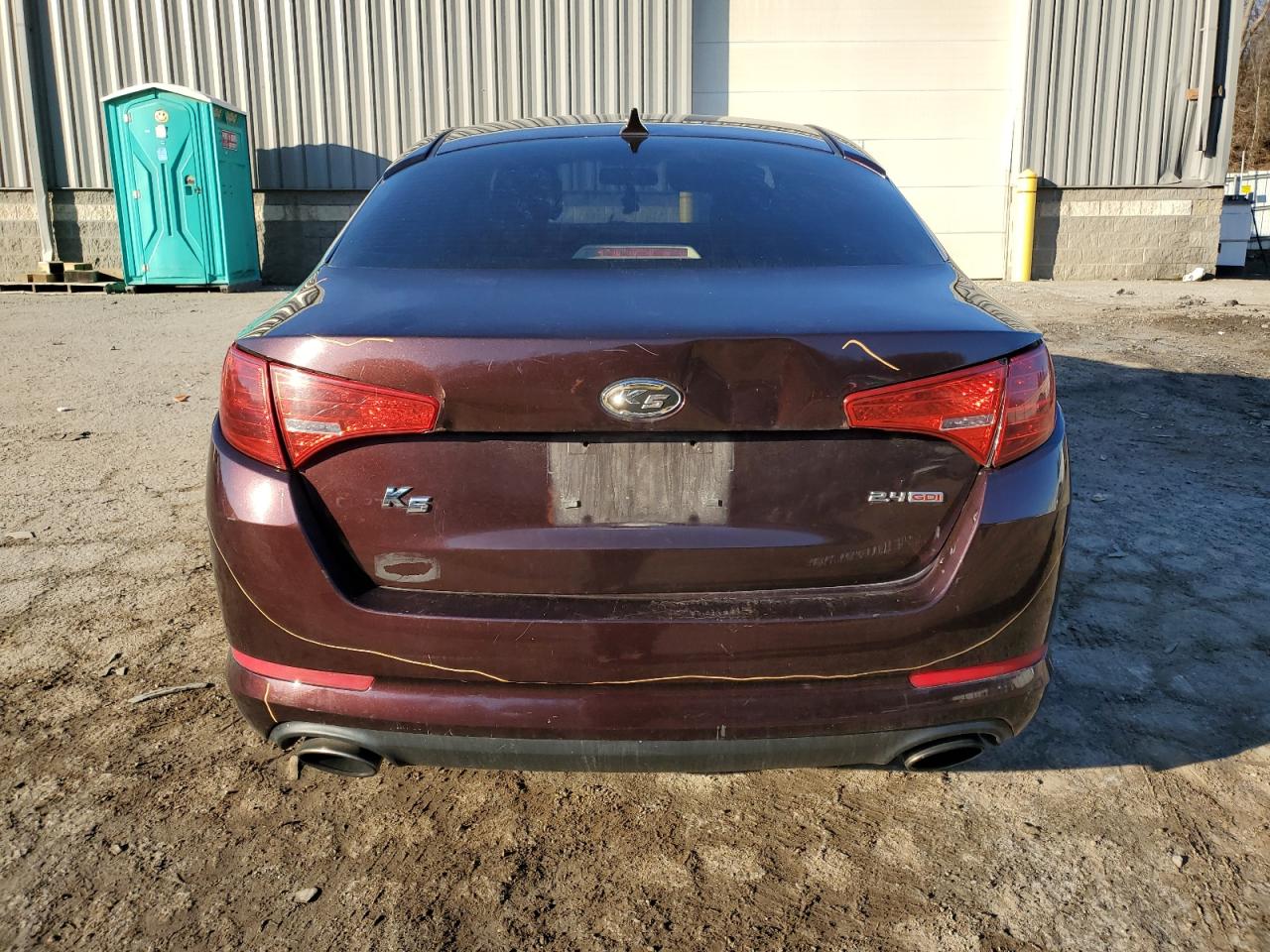 KNAGM4A74B5055348 2011 Kia Optima Lx