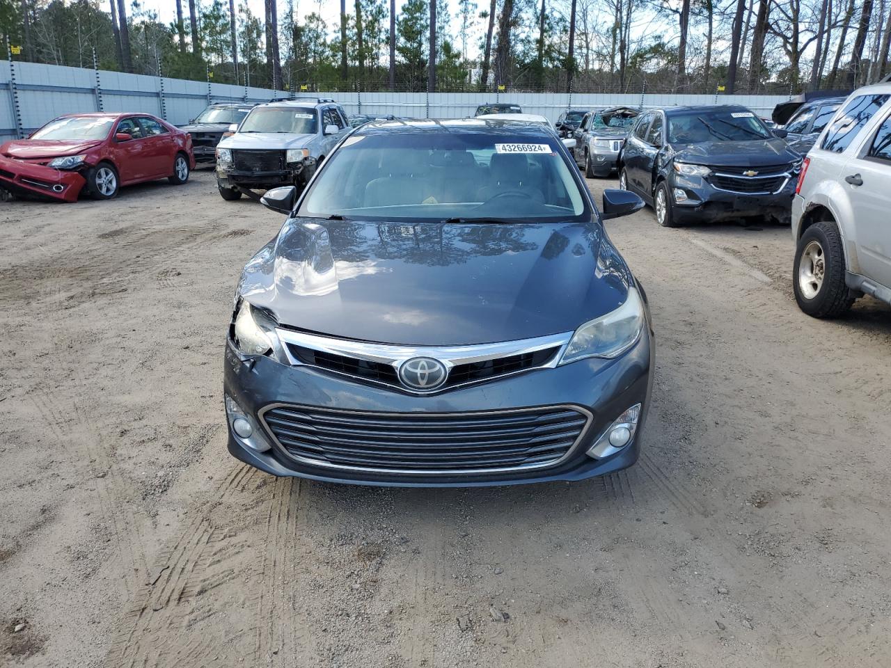 4t1bk1eb8du055177 4T1BK1EB8DU055177 2013 Toyota Avalon Base