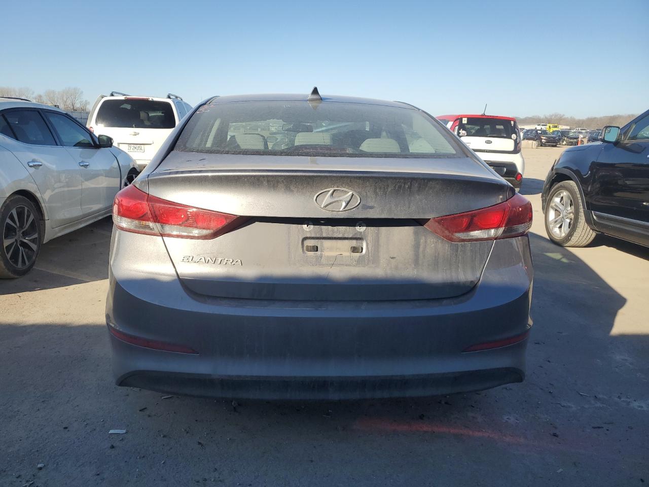 2018 Hyundai Elantra Sel vin: 5NPD84LFXJH366909