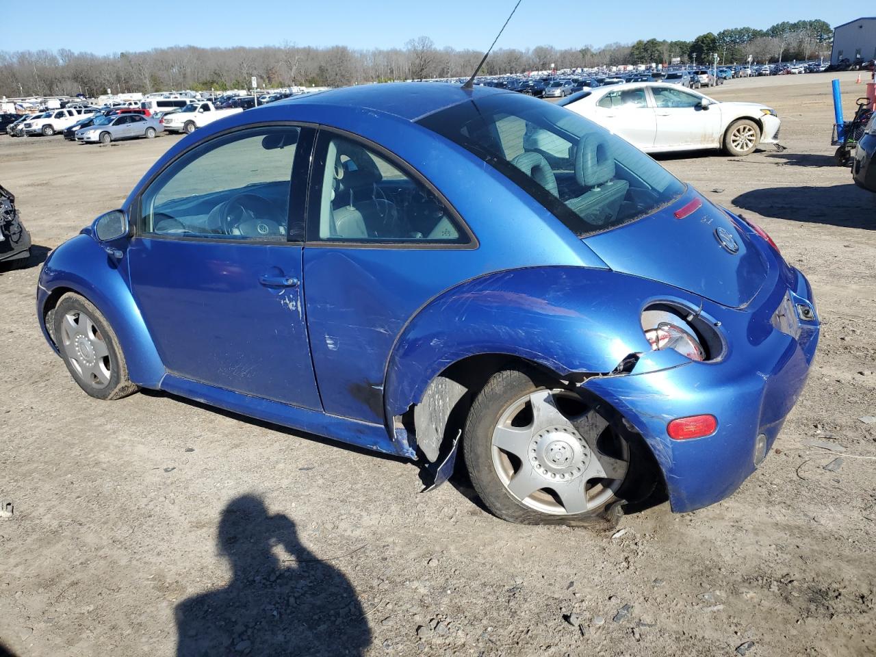 3VWCP21C81M415673 2001 Volkswagen New Beetle Gls Tdi