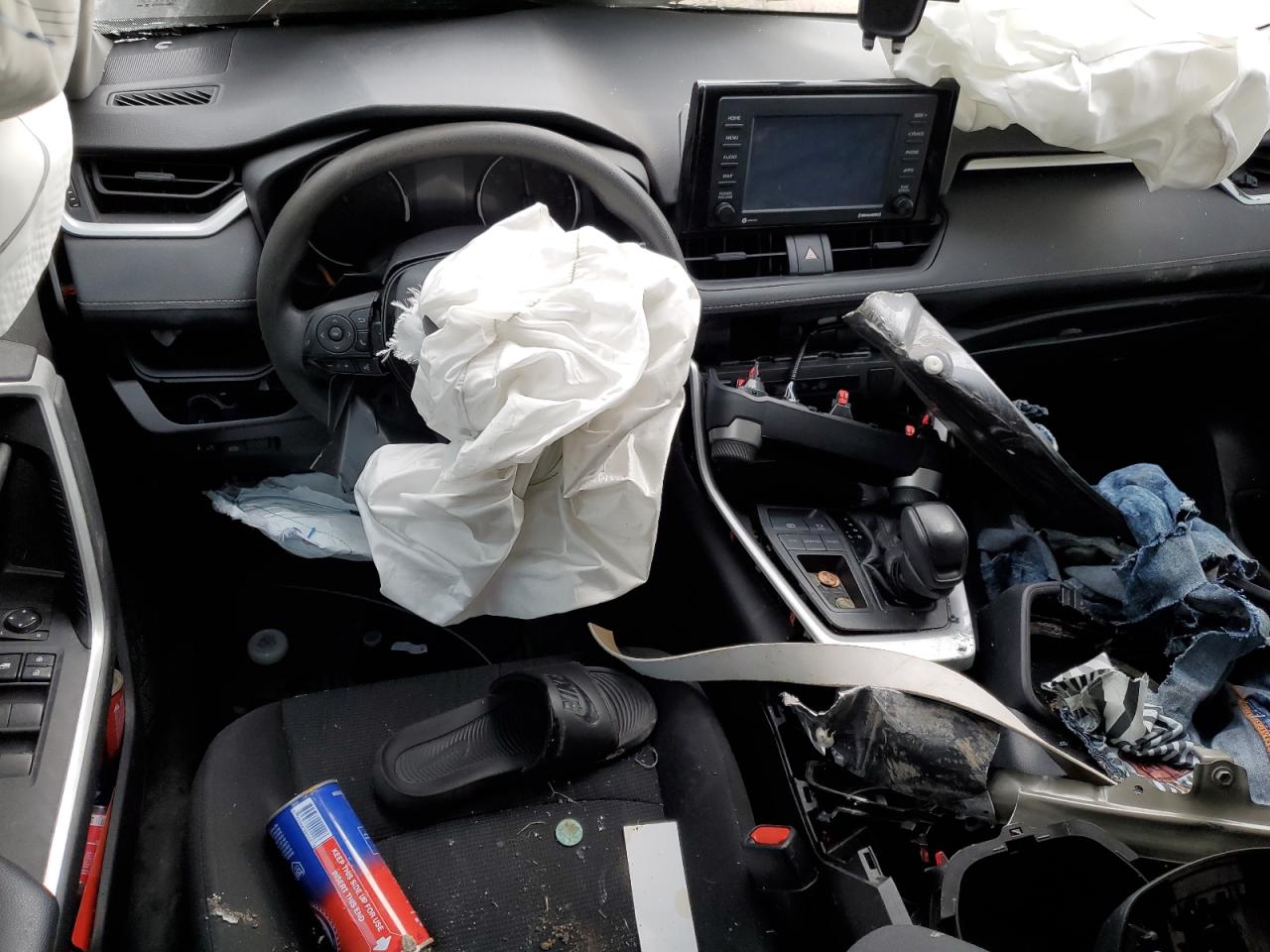 2T3H1RFV9MC152109 2021 Toyota Rav4 Le