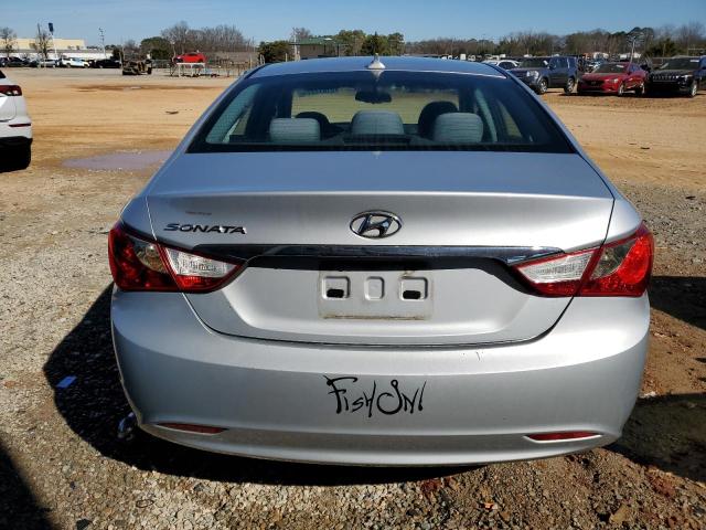 2012 Hyundai Sonata - Image 6