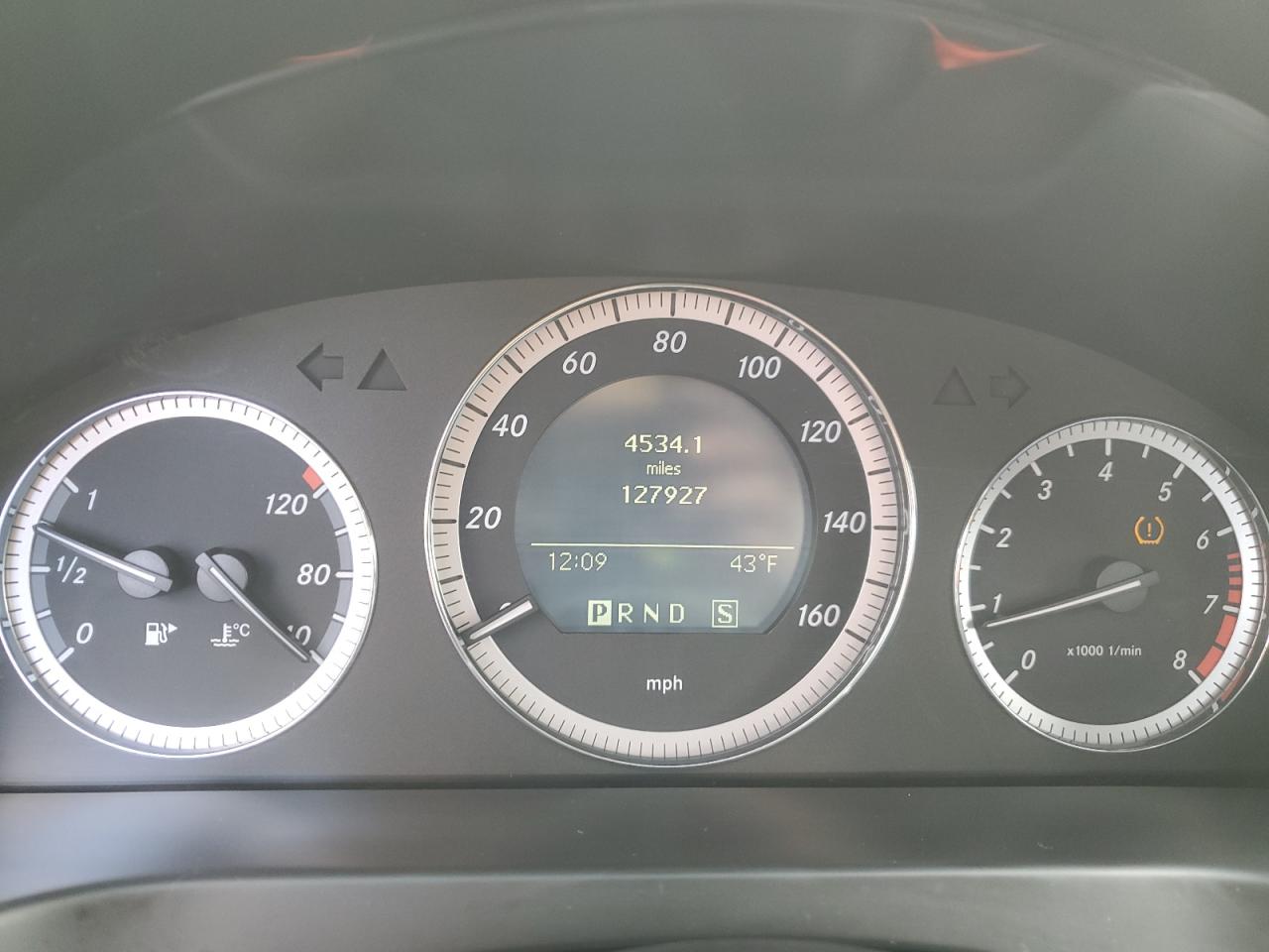 WDDGF81X19F225227 2009 Mercedes-Benz C 300 4Matic