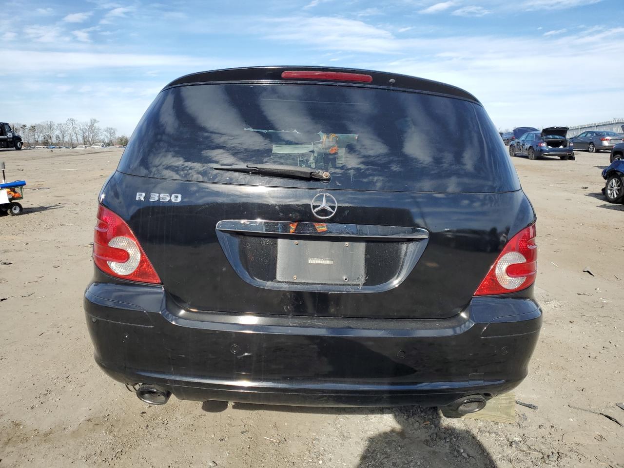 4JGCB65E46A008809 2006 Mercedes-Benz R 350