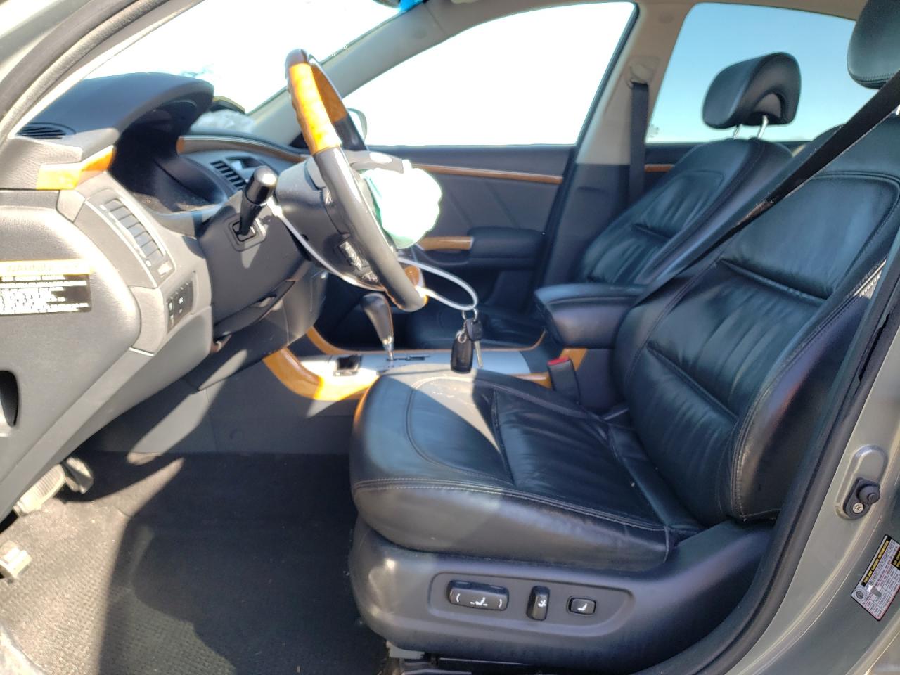KMHFC46F57A139187 2007 Hyundai Azera Se