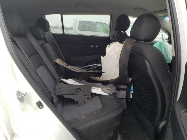 KNDPBCAC0F7772694 2015 Kia Sportage Lx