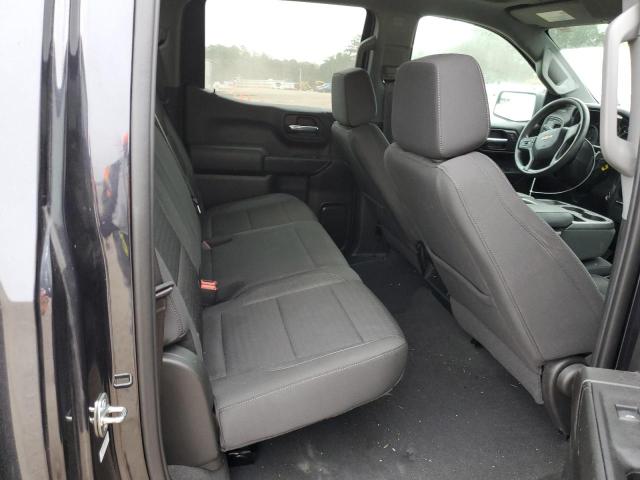 2022 Chevrolet Silverado - Image 10