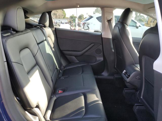 2021 TESLA MODEL Y 5YJYGDEE1MF266175