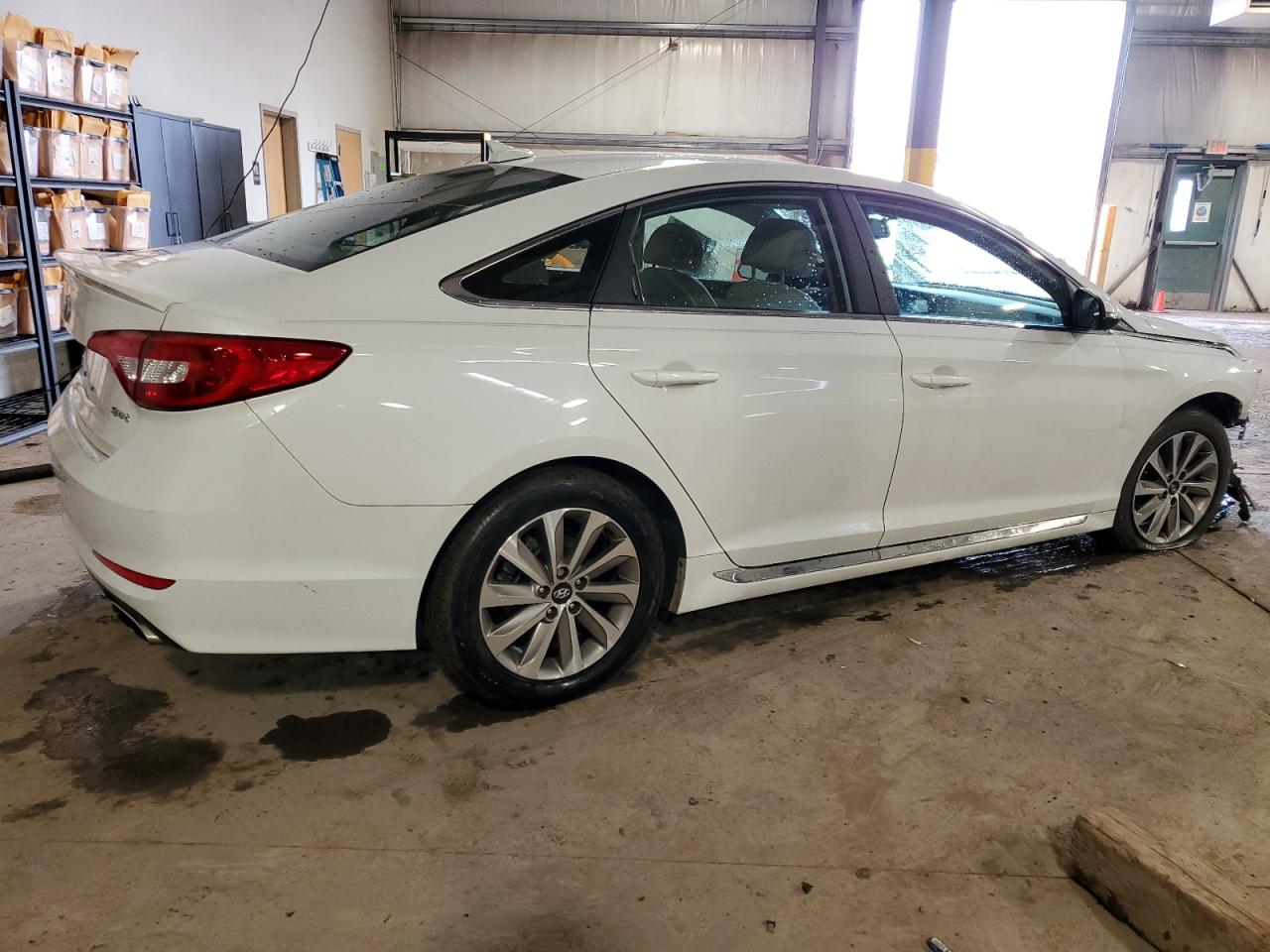 2015 Hyundai Sonata Sport vin: 5NPE34AF1FH074384