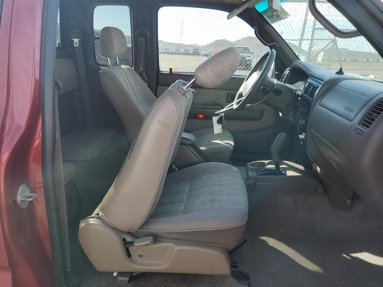 5TESN92N5YZ714547 2000 Toyota Tacoma Xtracab Prerunner