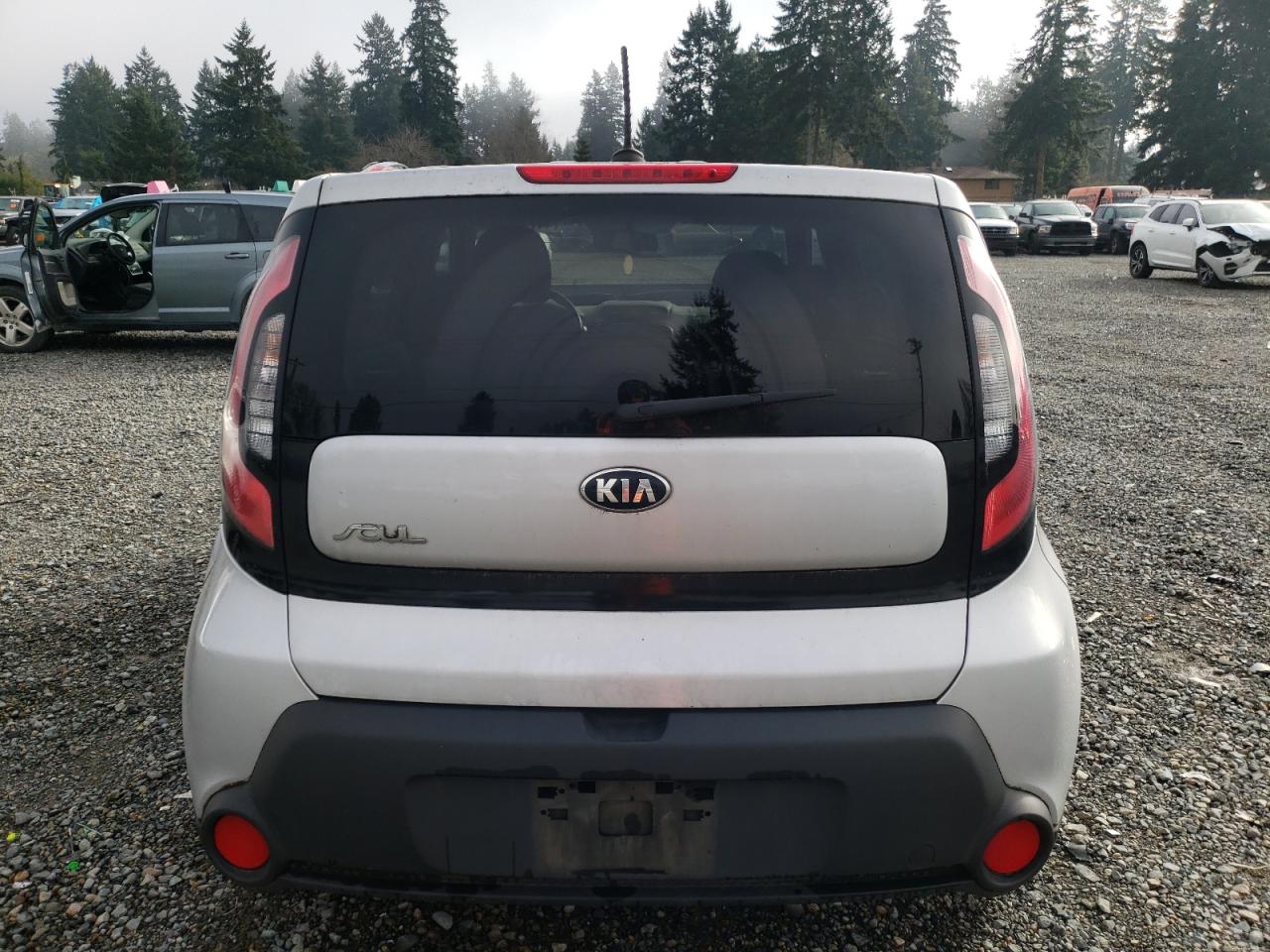 KNDJN2A28G7867214 2016 Kia Soul